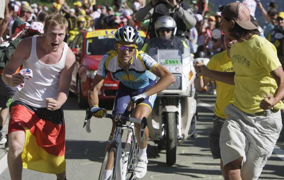 Tour 2009, vittoria di Contador a Verbier in Svizzera al termine della 15esima tappa. Ap